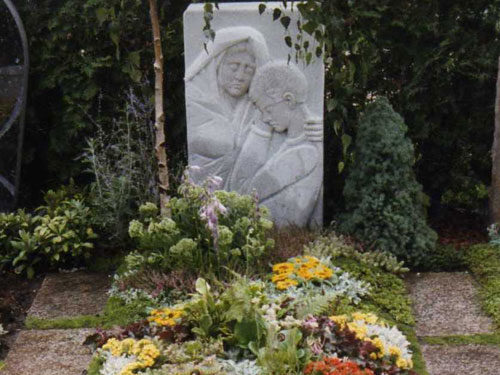 Grabgestaltung Saisonbepflanzung - (Nr. 46)