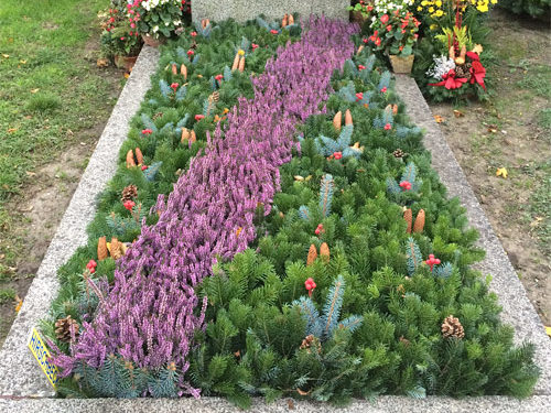 Grabgestaltung Saisonbepflanzung Winter - (Nr. 3)